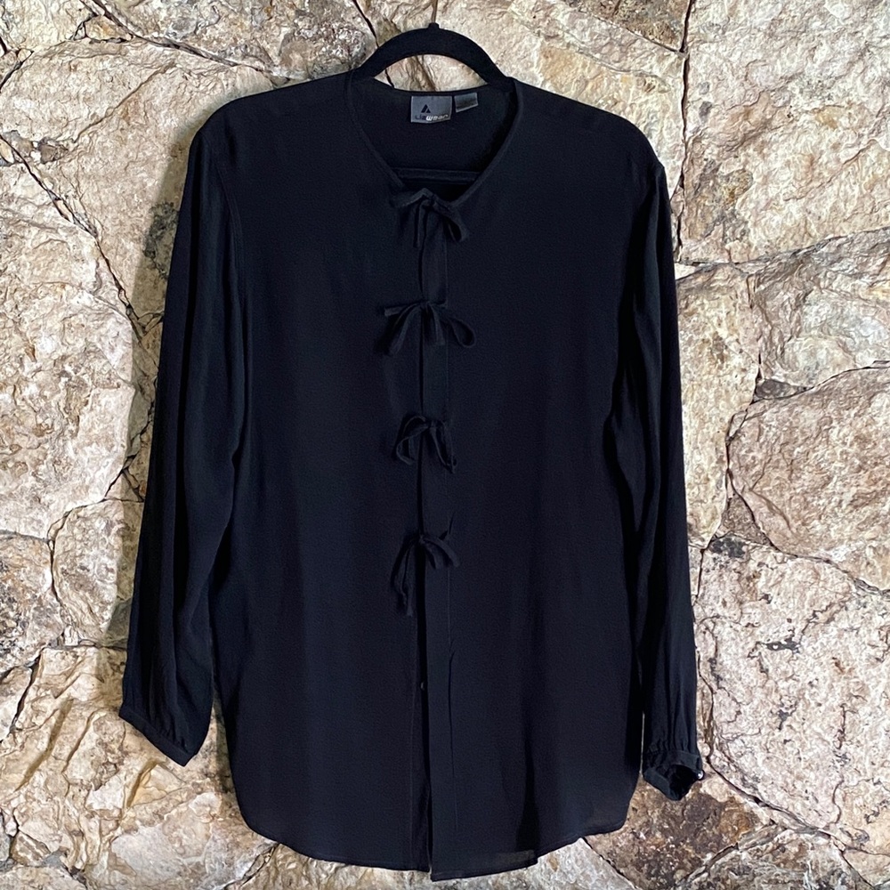 Liz Wear button/tie front blouse - Sz L - Picture 2 of 5
